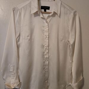 Banana Republic Ivory Blouse Button Up Size S